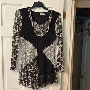 Adore Black and Gray Patterned Long Sleeve shirt